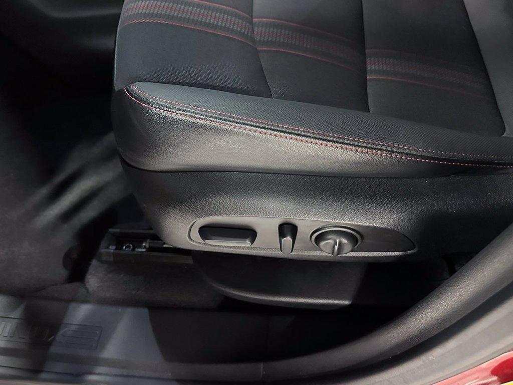 Used 2023 Red Chevrolet RS image 20