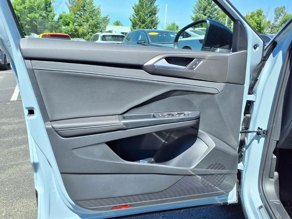 New 2026 Monument Gray Volkswagen 1.5T SEL image 8