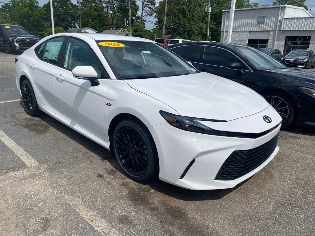 New 2026 Ice Cap Toyota LE image 23