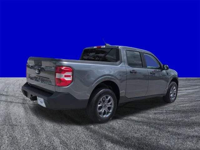 New 2026 Carbonized Gray Metallic Ford XLT image 4