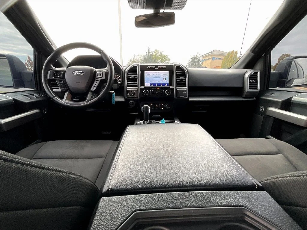 Used 2020 White Ford XLT image 14
