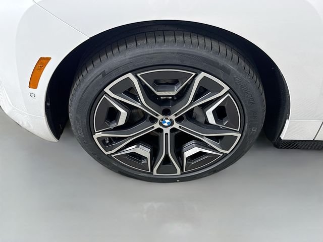 2026 BMW iX 45 - Photo 29