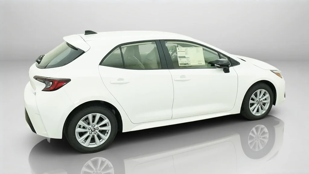 New 2027 Ice Cap Toyota SE image 9