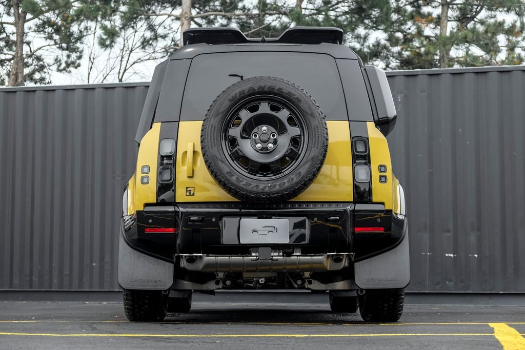 New 2026 Deep Sandglow Yellow Land Rover Trophy Edition image 8