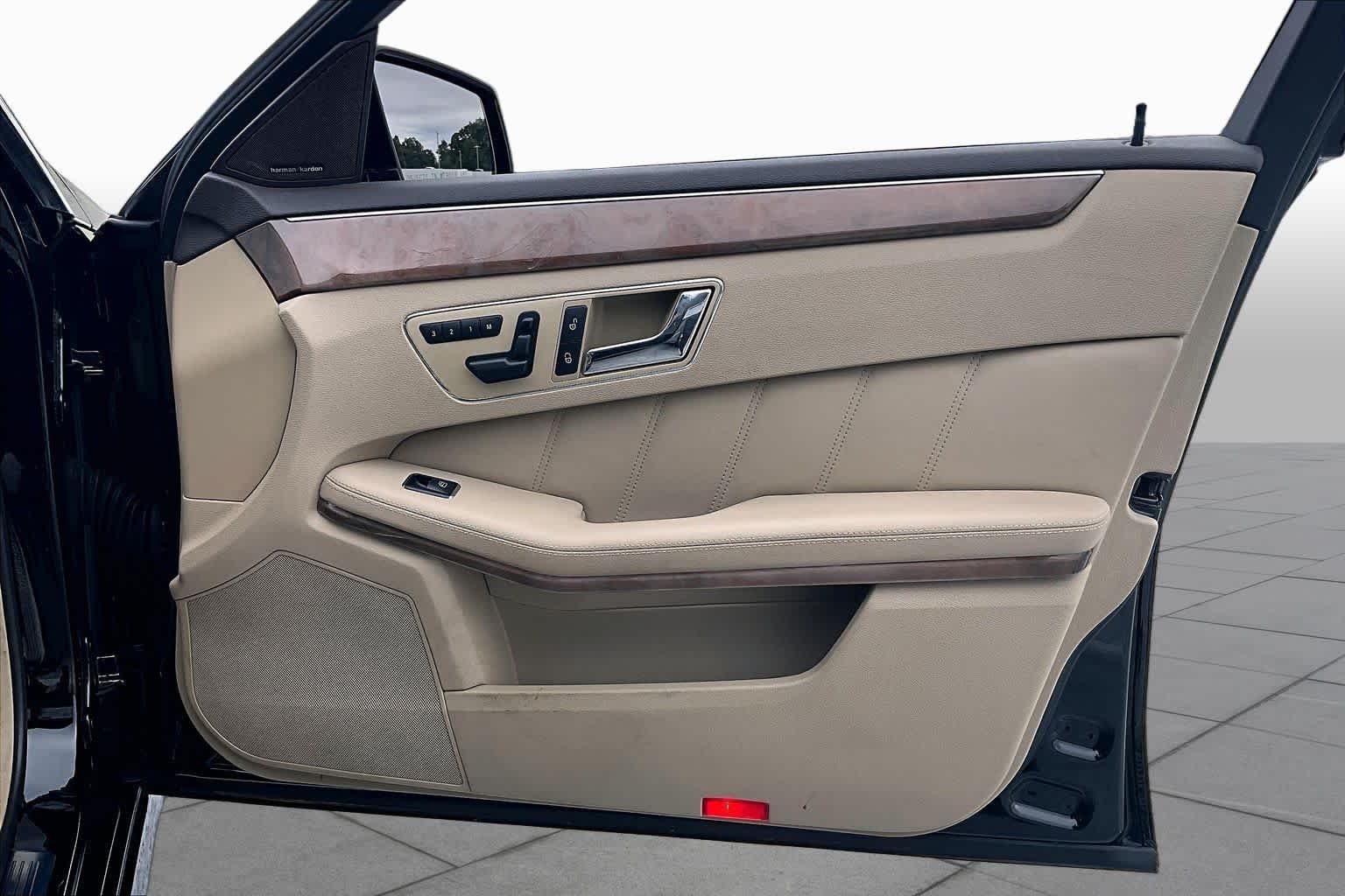 Used 2011 Obsidian Black Metallic Mercedes-Benz E 350 Luxury image 22