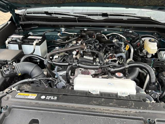 Certified Used 2025 EVEREST Toyota  image 36