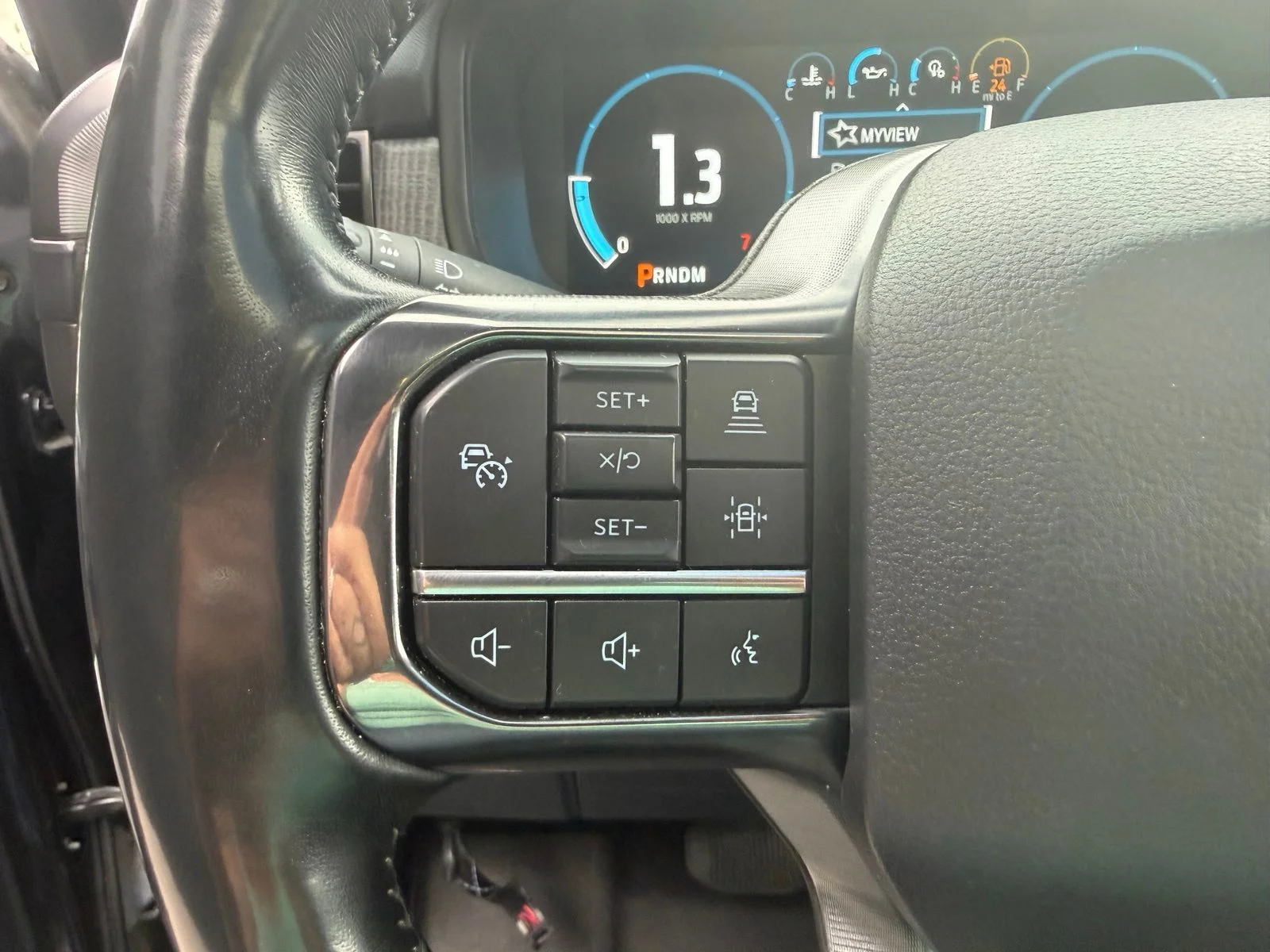 Used 2023 Black Ford Platinum image 17