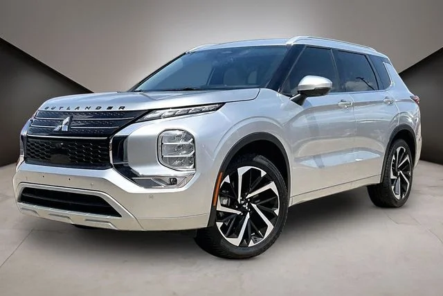 2022 Mitsubishi Outlander SEL