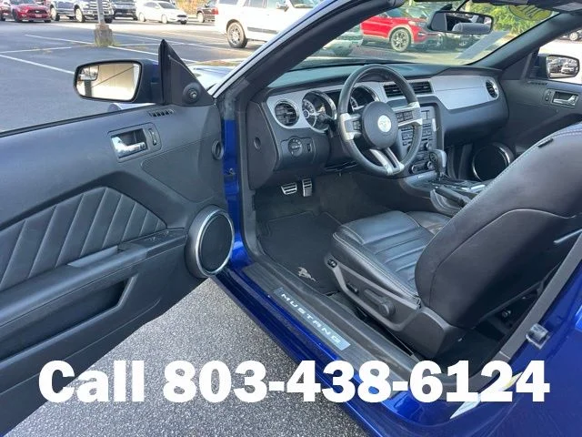 Used 2013 Blue Metallic Ford V6 Premium image 5