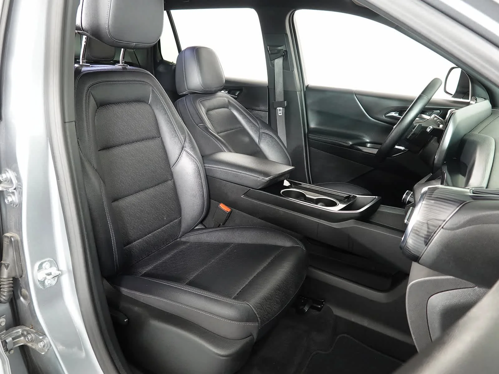 Certified Used 2025 Sterling Gray Metallic Chevrolet AWD LT image 13