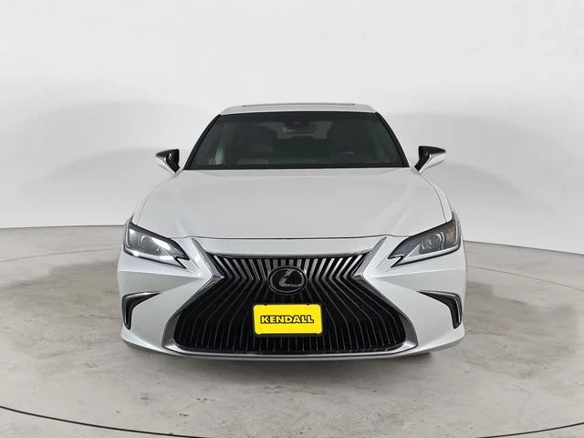 Used 2019 White Pearl Lexus 350 image 8