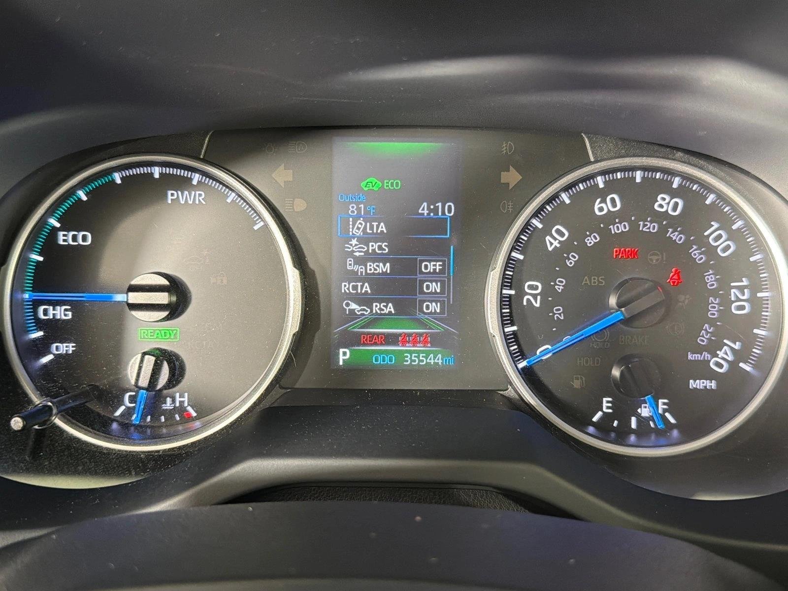 Used 2022  Toyota Hybrid XLE Premium image 28