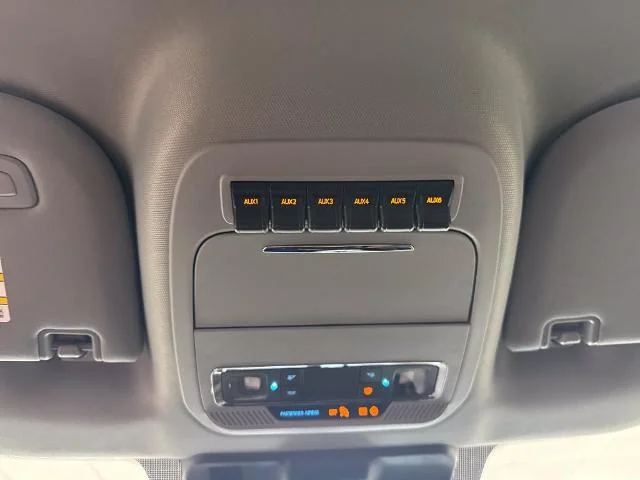 New 2026 Agate Black Metallic Ford F-250® Lariat® image 38