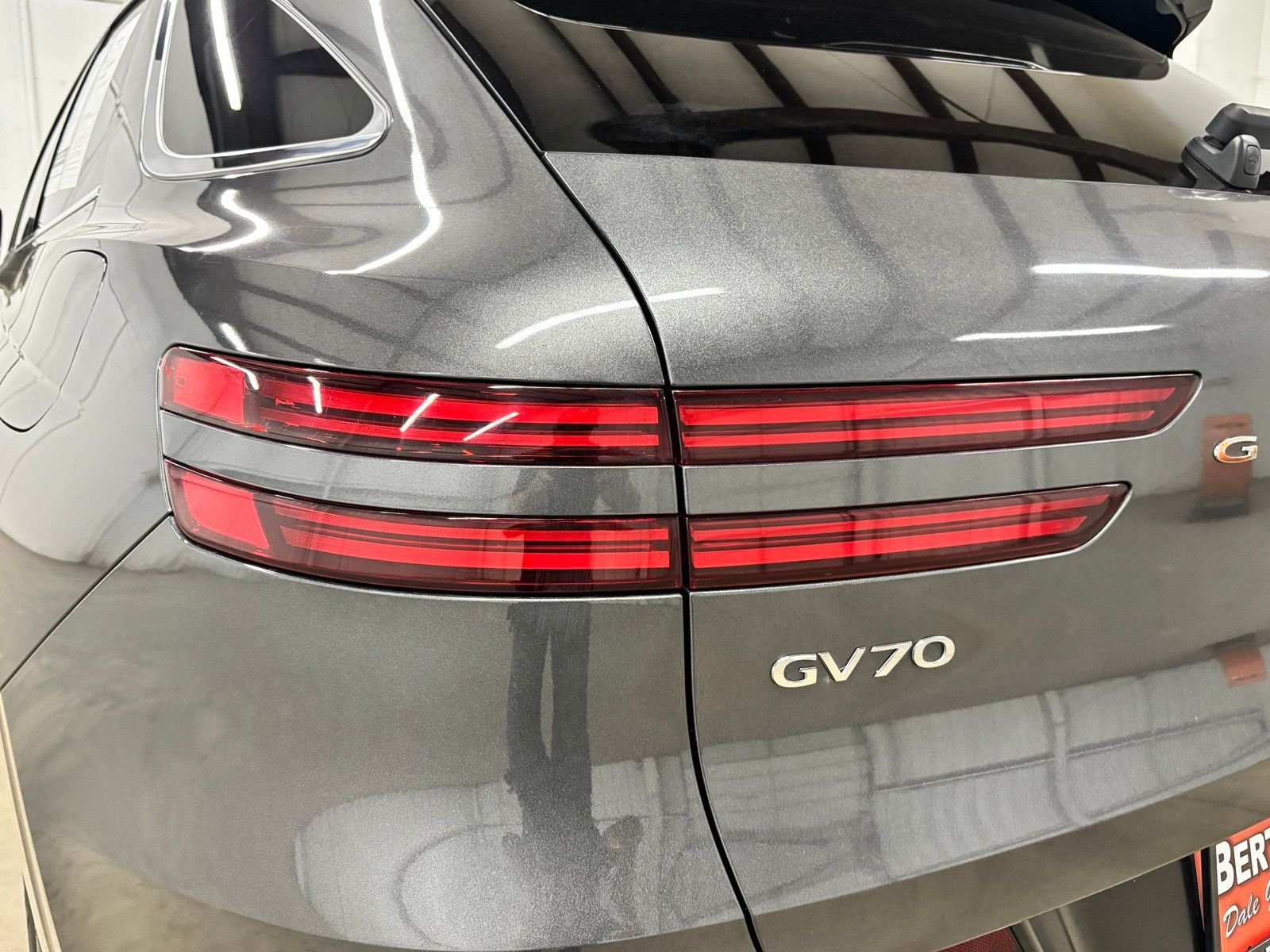 Used 2022 Gray Genesis 2.5T image 8