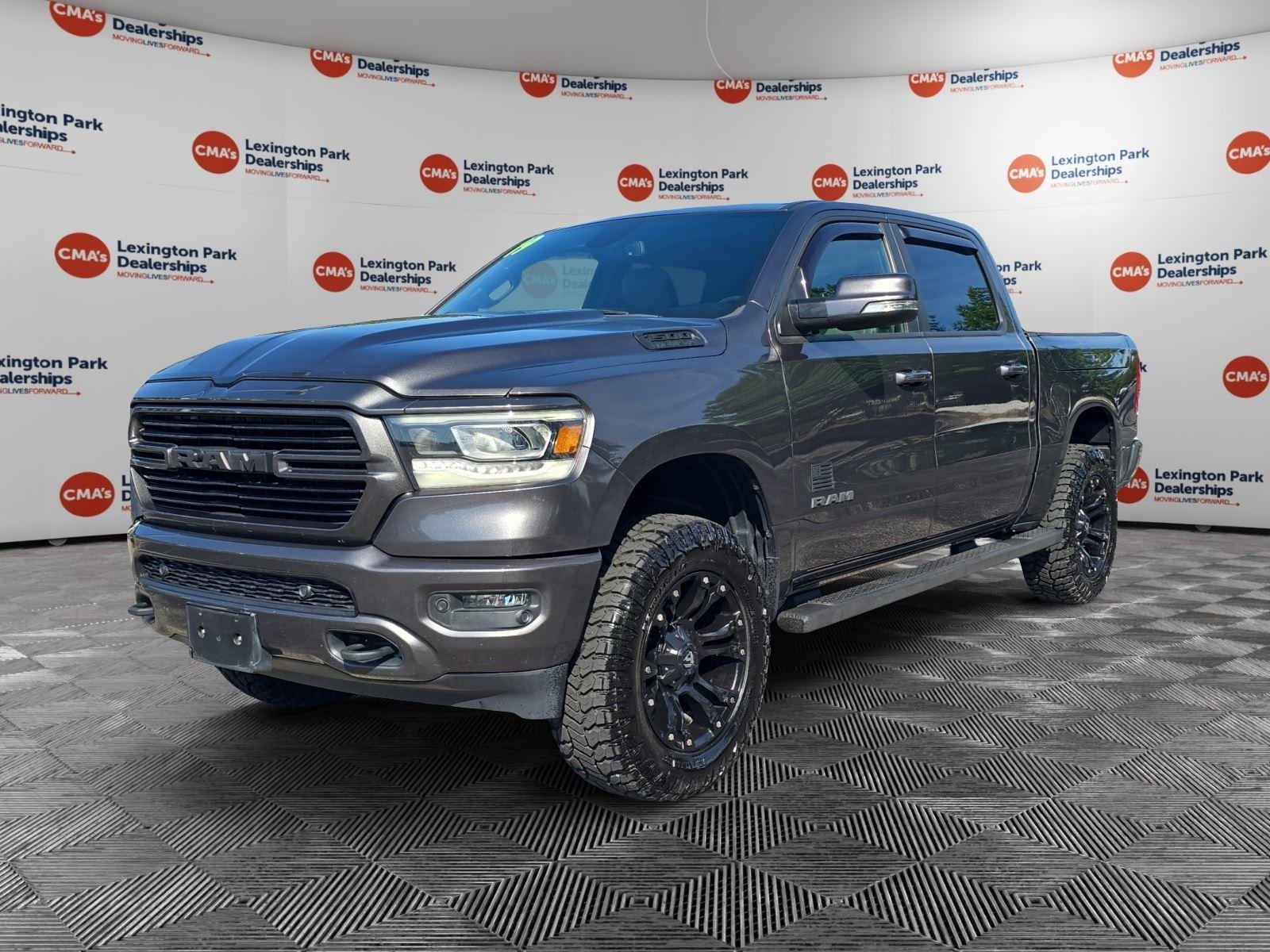 Used 2019 Granite Crystal Metallic Clearcoat Ram Big Horn/Lone Star image 3