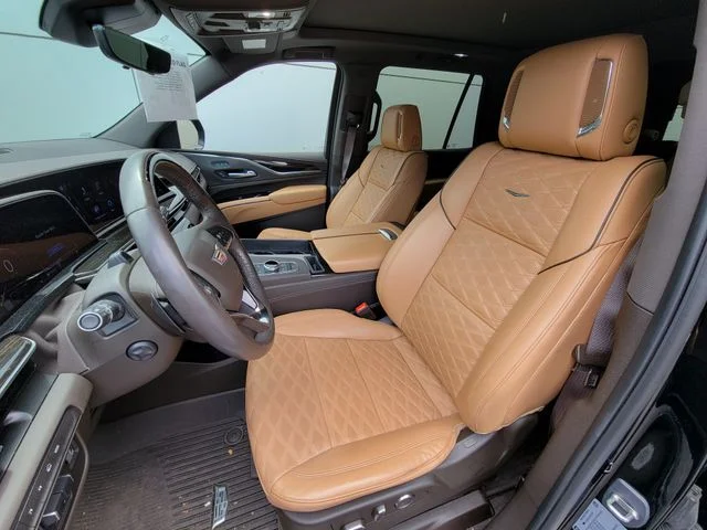 Used 2023 Black Raven Cadillac Sport image 4