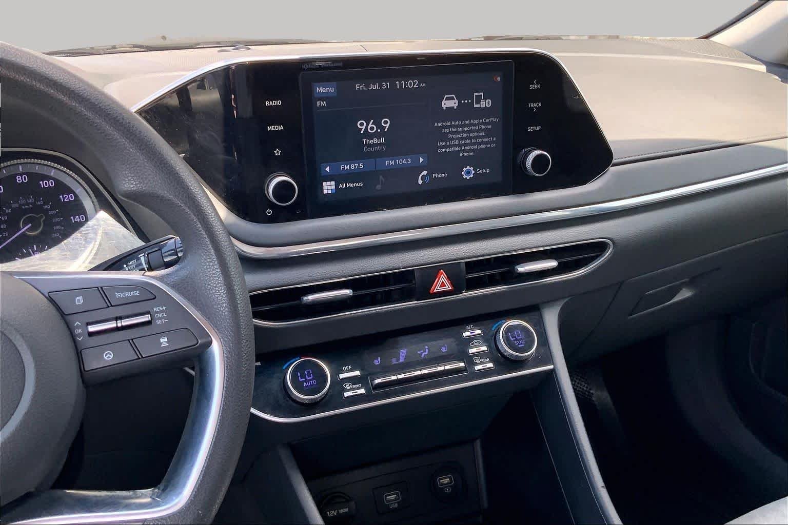Used 2020 Hampton Gray Hyundai SEL image 7