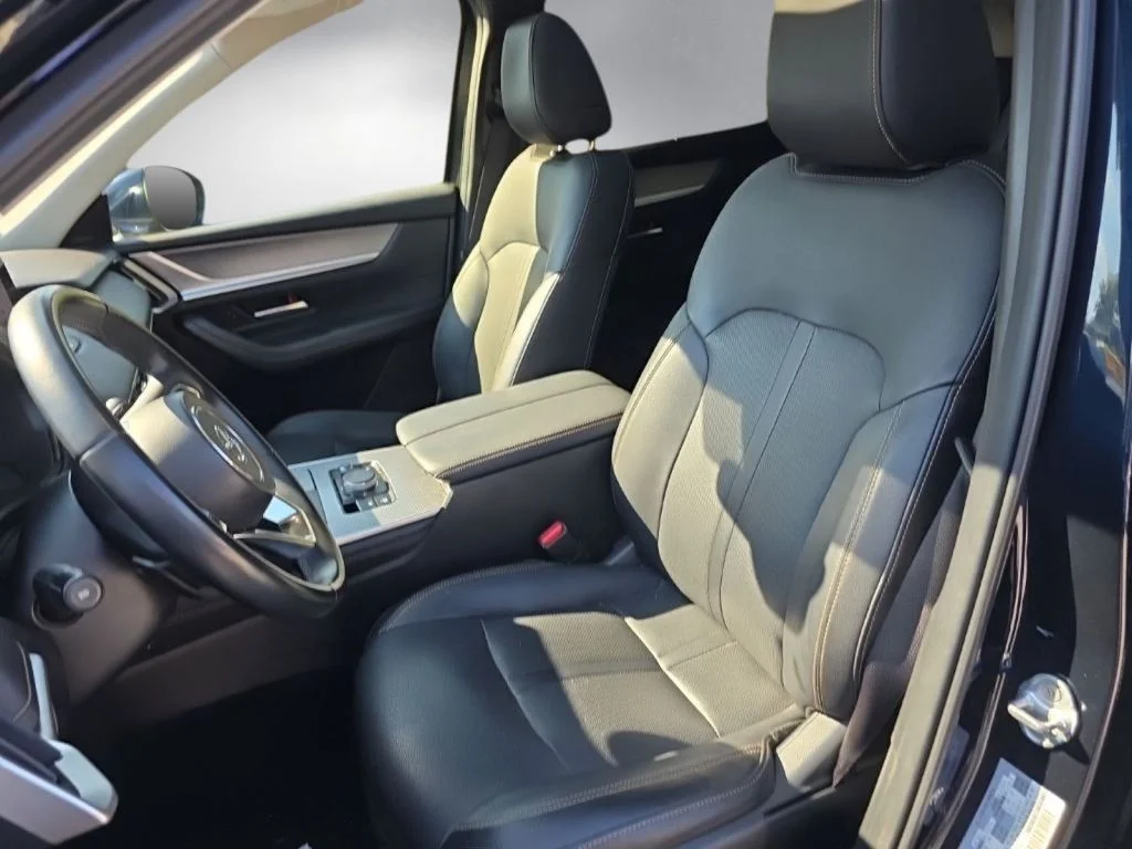Used 2024 Blue Mazda 3.3 Turbo Premium image 3