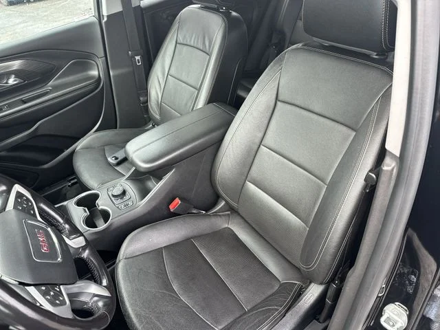 Used 2021 Black GMC SLT image 15