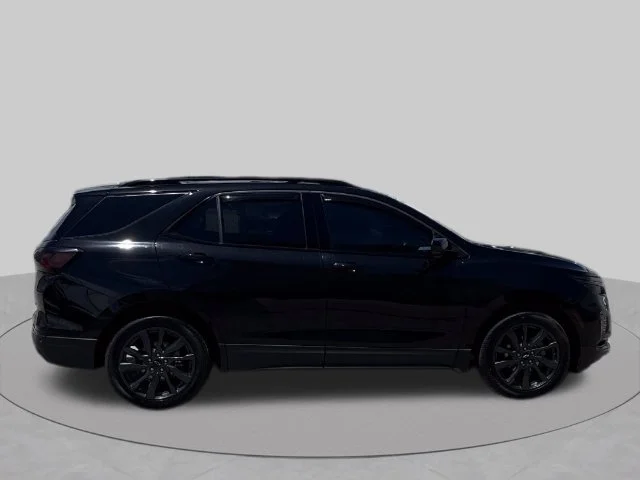 Used 2022 Black Chevrolet RS image 6