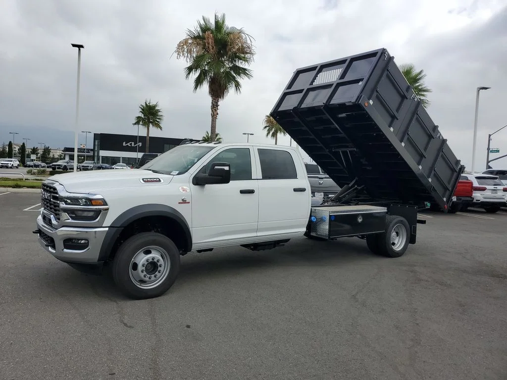 New 2025 Bright White Clear-Coat Exterior Paint RAM Tradesman image 2