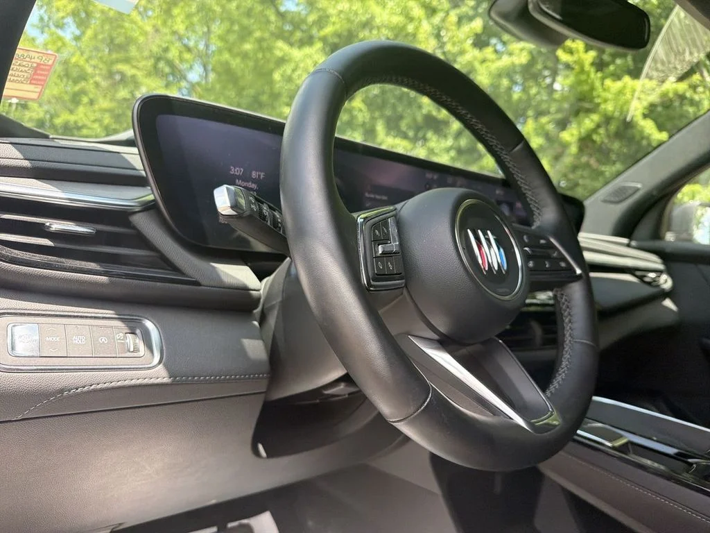 Used 2025 Black Buick Preferred image 10