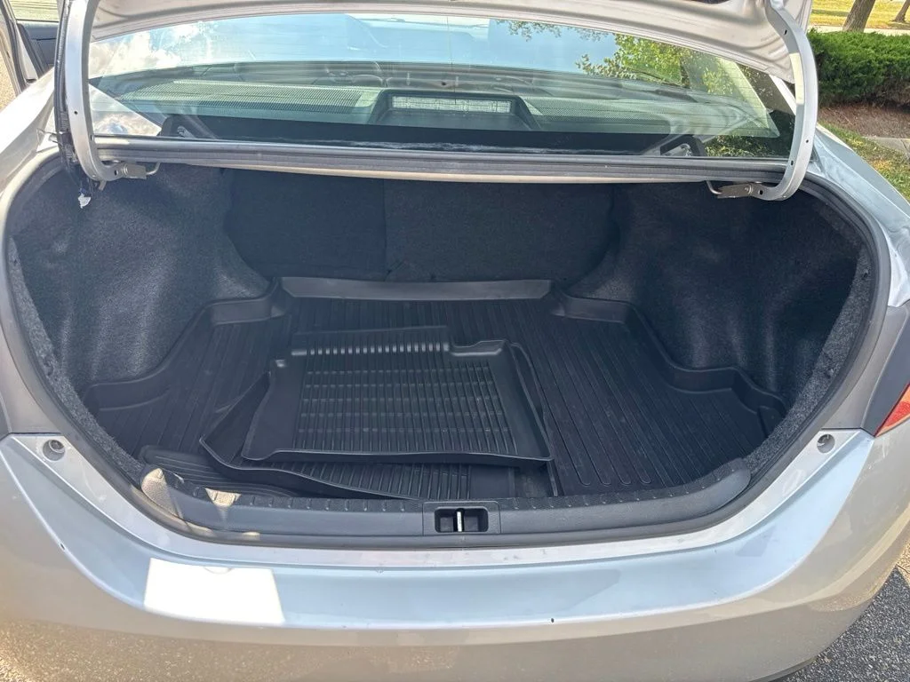 Used 2019 Silver Toyota SE image 47