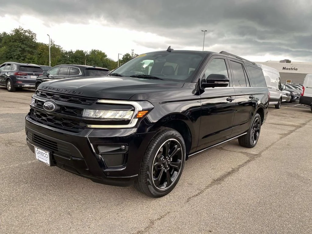 Used 2024 Black Metallic Ford Limited image 10