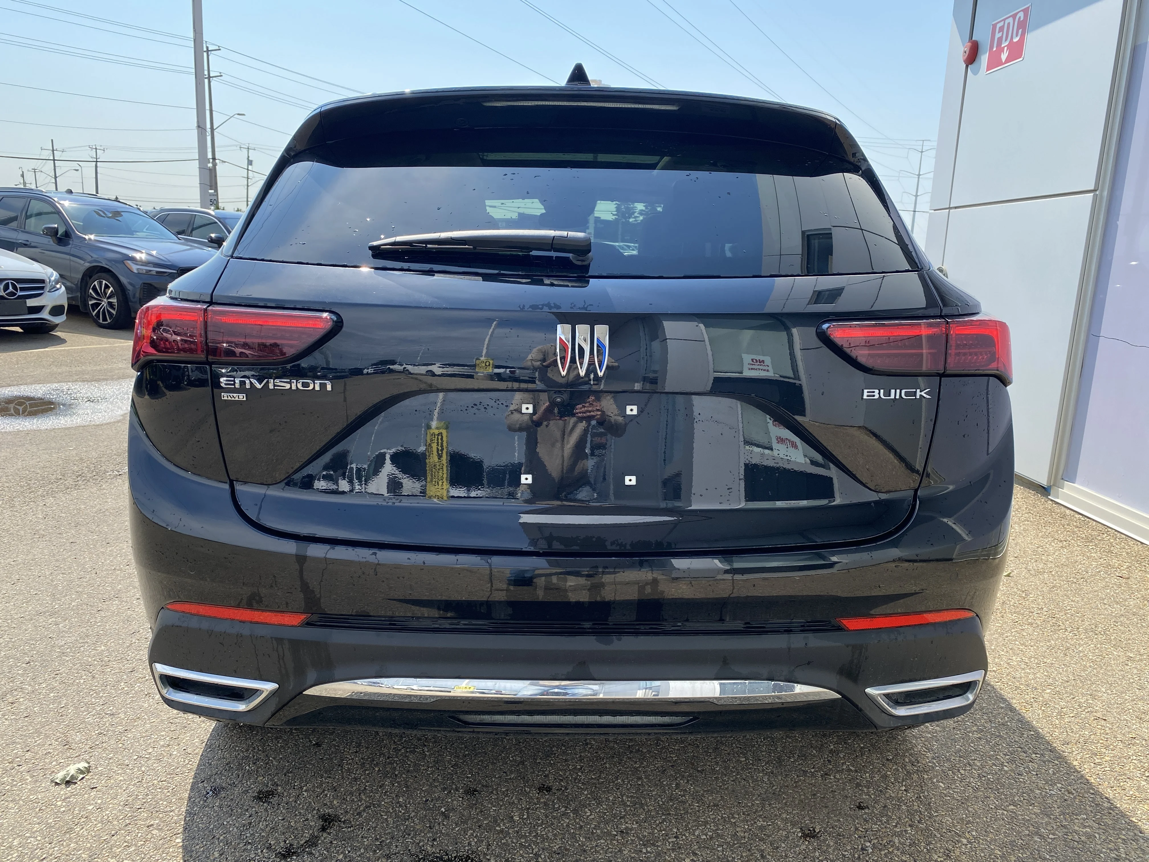 New 2026 EBONY TWILIGHT METALLIC Buick Preferred image 5