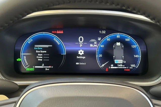 New 2026 Midnight Black Metallic Toyota  XLE image 28