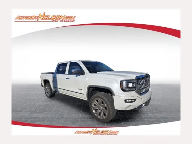 2017 GMC Sierra 4WD Crew Cab Short Box's photo
