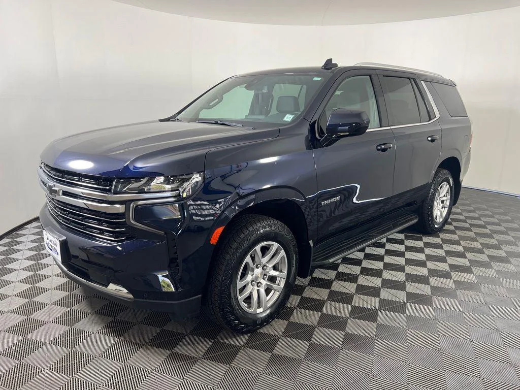 Used 2022 Midnight Blue Metallic Chevrolet LT image 34