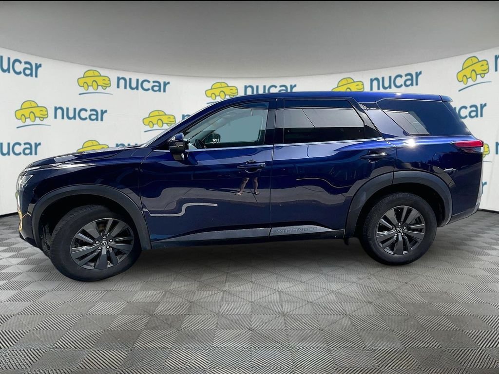 Used 2022 Blue Nissan S image 3