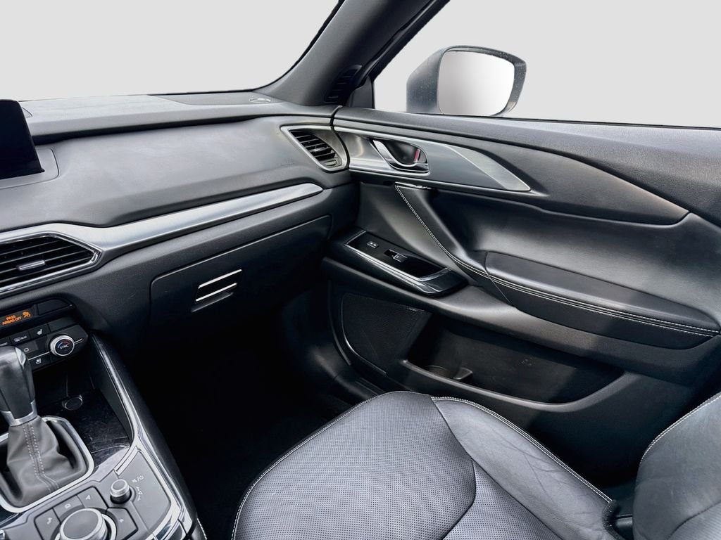 Used 2021 Snowflake White Pearl Mica Mazda Grand Touring image 25