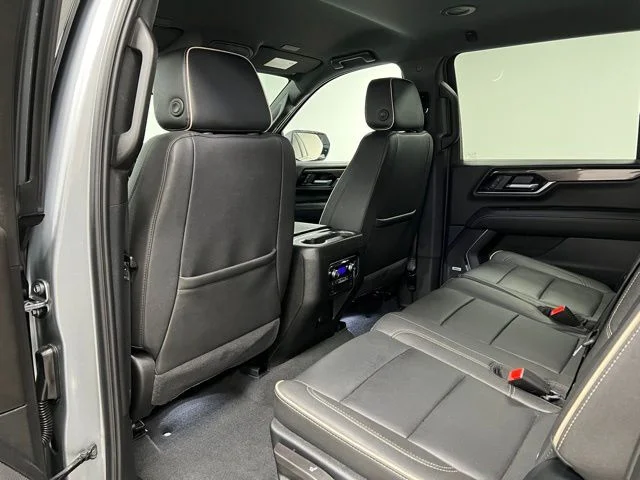 Used 2025 Gray GMC Elevation image 44