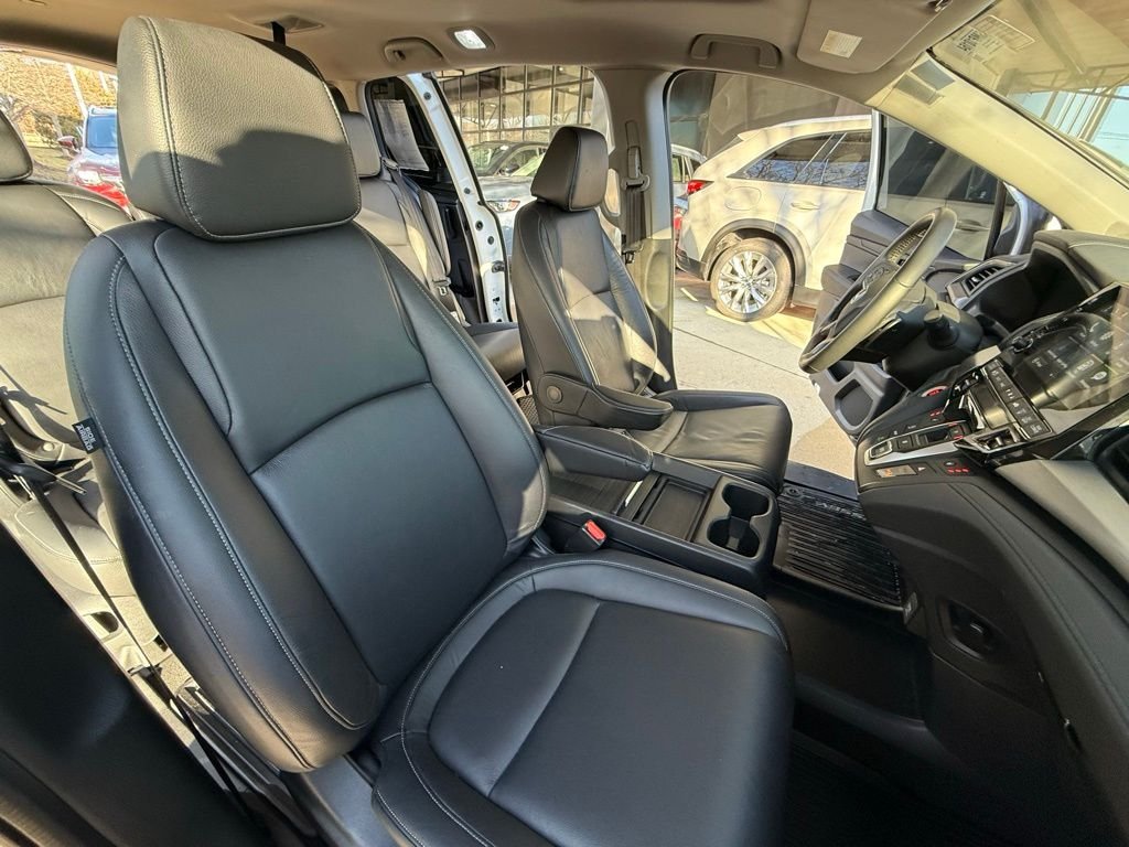 2024 Honda Odyssey EX-L - Photo 27