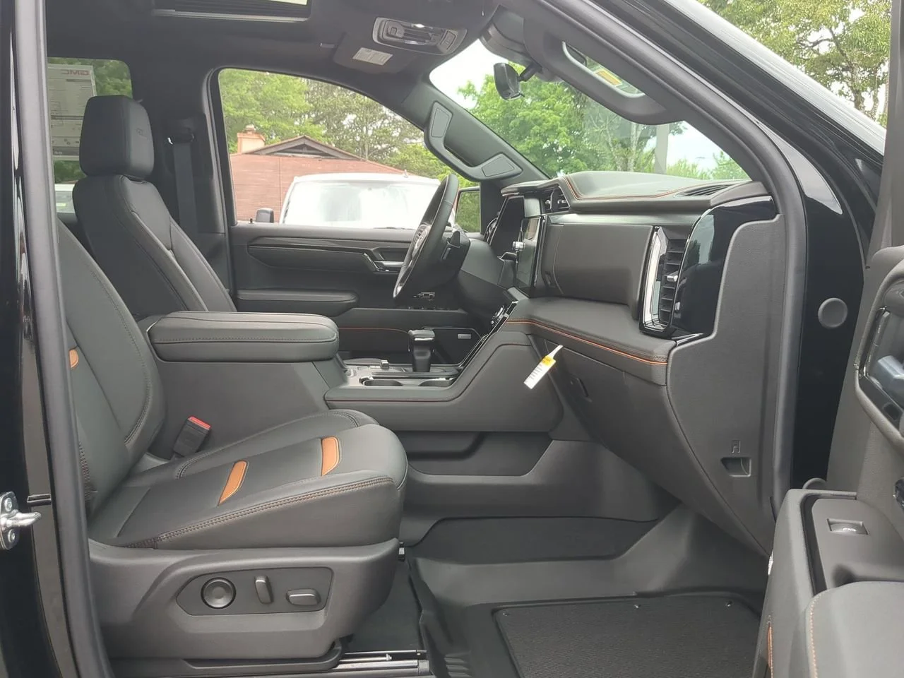 New 2026 Onyx Black GMC AT4 image 29