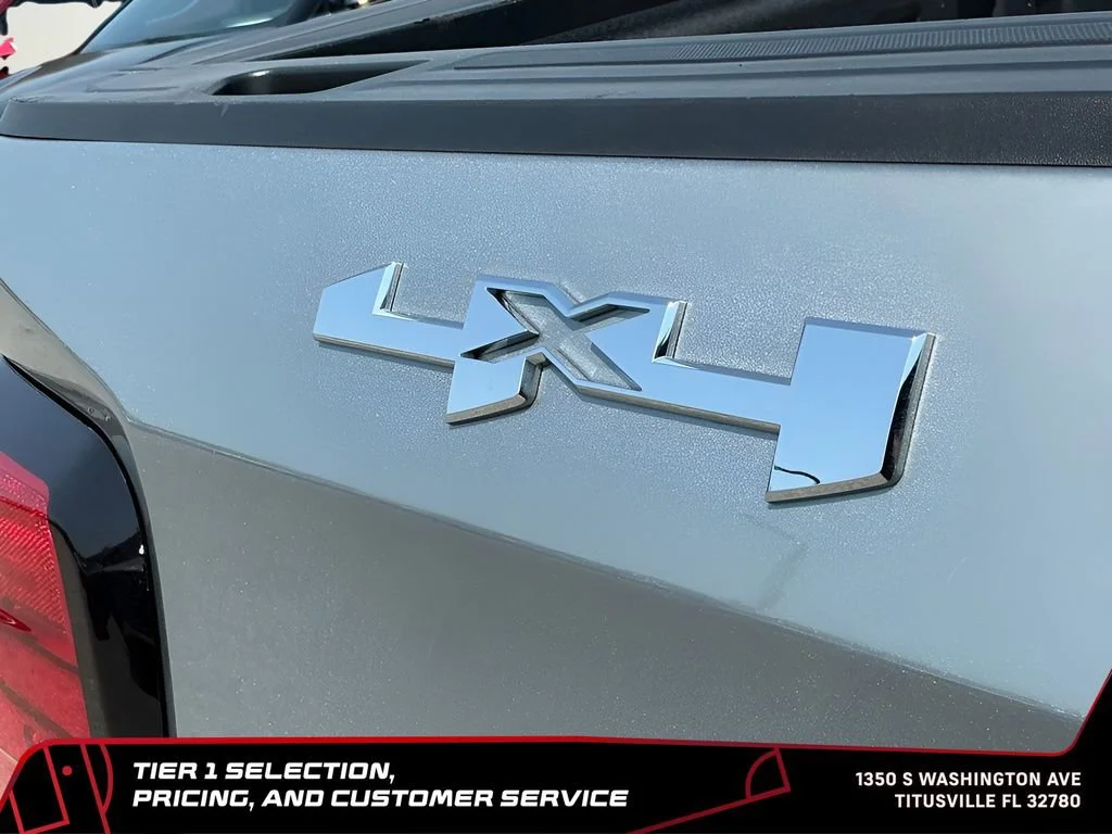 New 2026 Sterling Metallic GMC SLE image 17