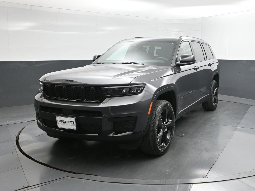 New 2025 Baltic Gray Metallic Clear-Coat Exterior Paint Jeep Altitude X image 30