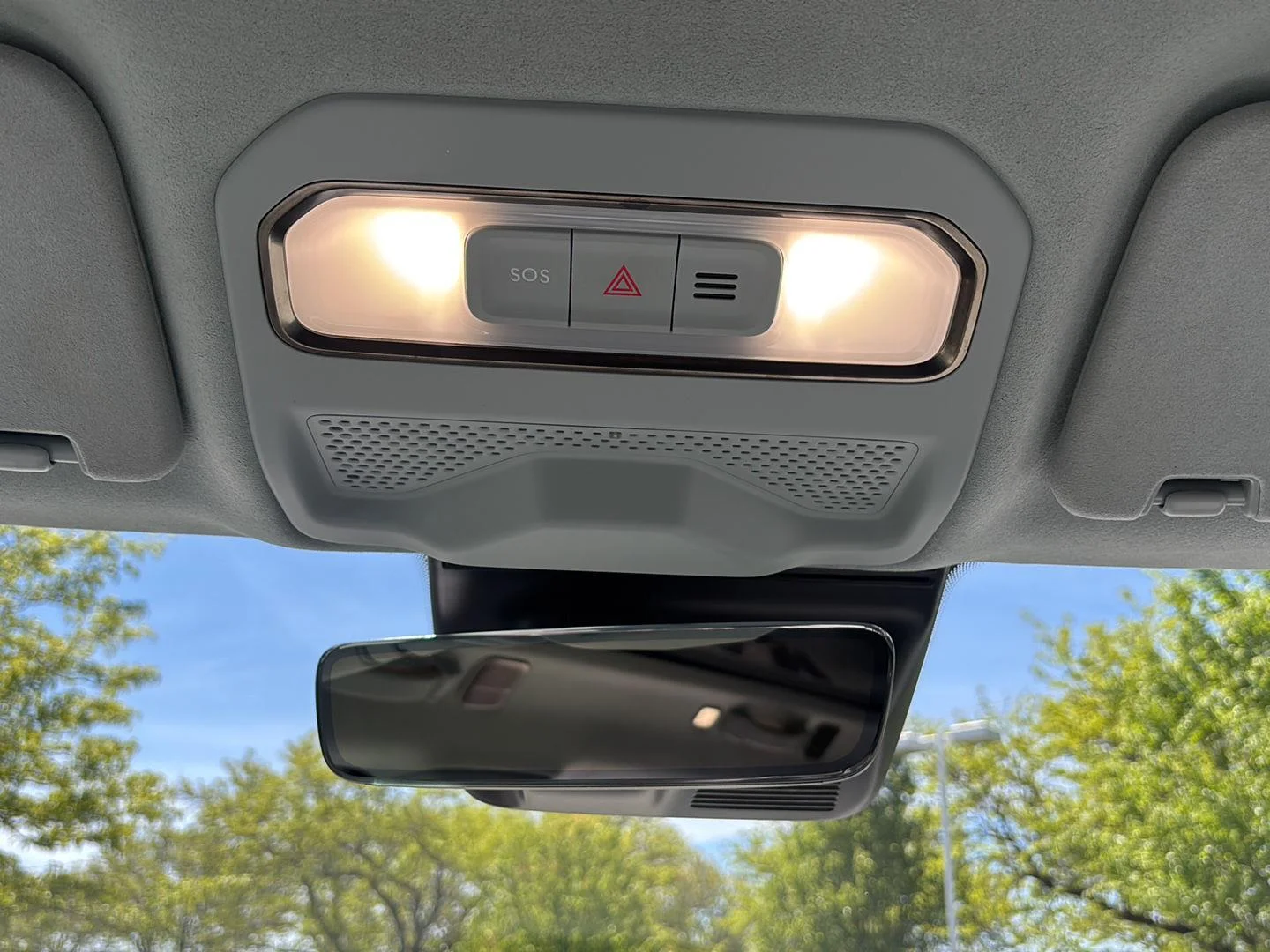 Used 2024 Glacier White Rivian Adventure image 24