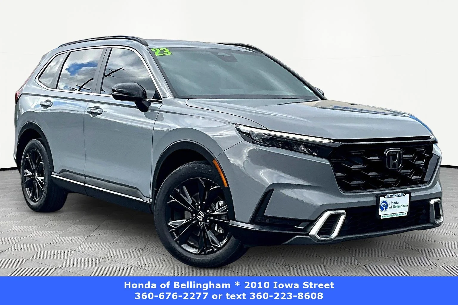 2023 Honda CR-V Hybrid Sport Touring AWD's photo