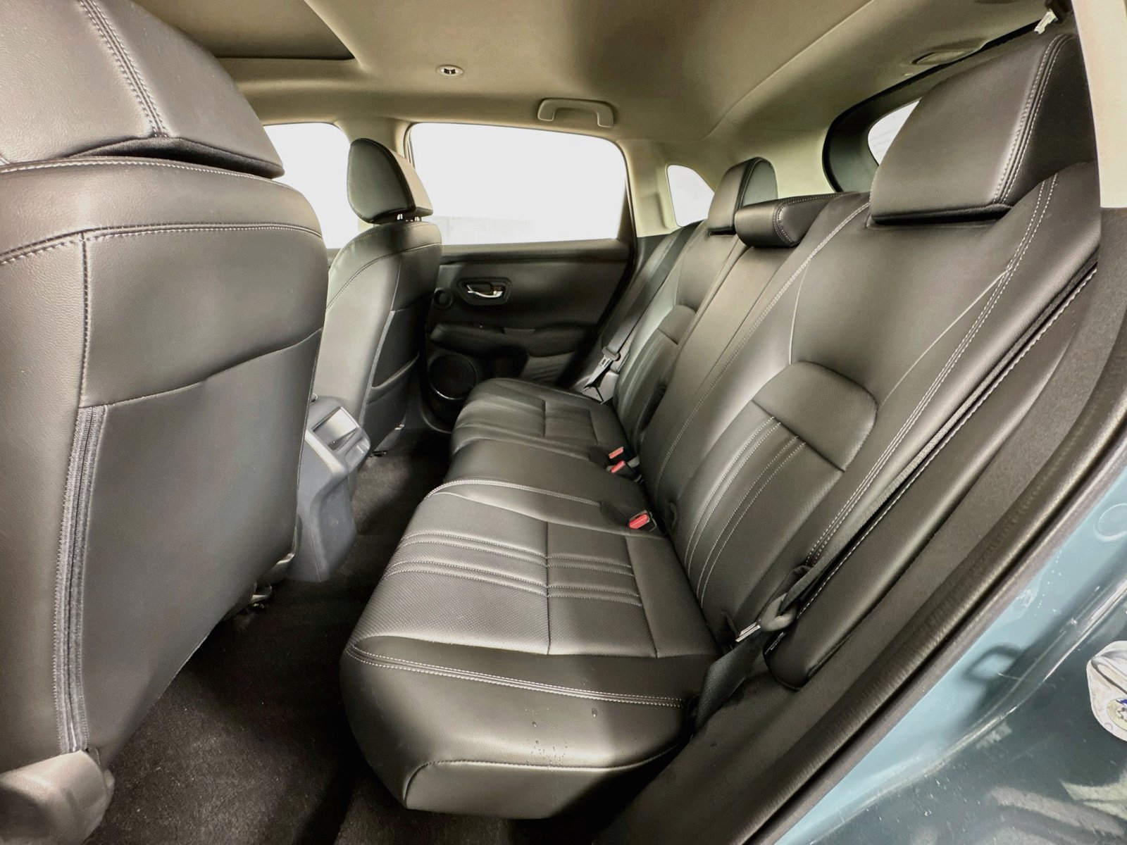 2025 Honda HR-V EX-L - Photo 17