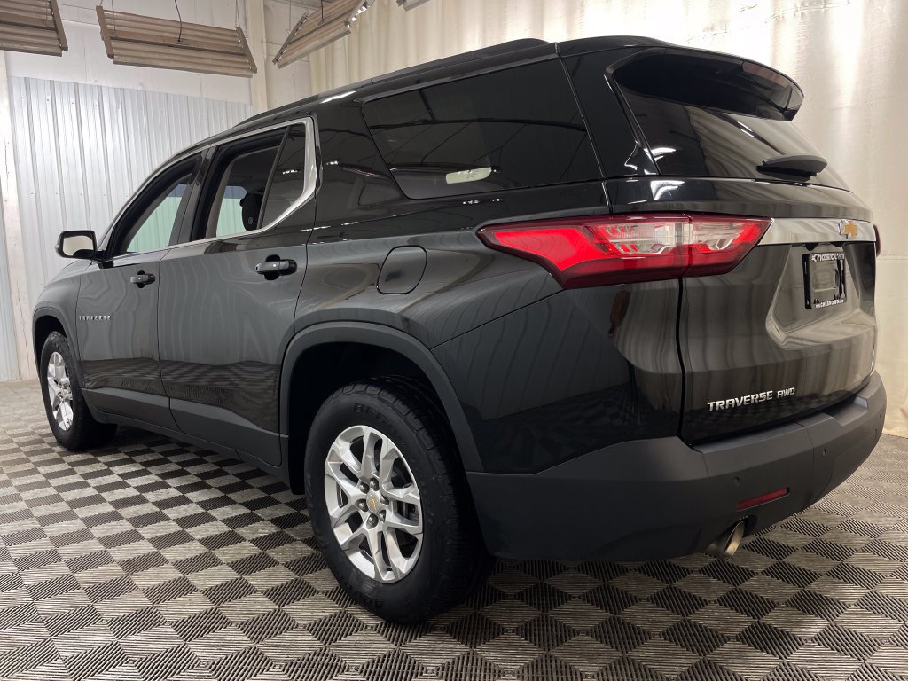 Certified Used 2019 MOSAIC BLACK METALLIC Chevrolet LT Cloth image 44