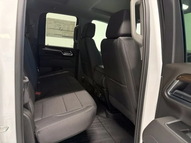 New 2026 Summit White GMC SLE image 28