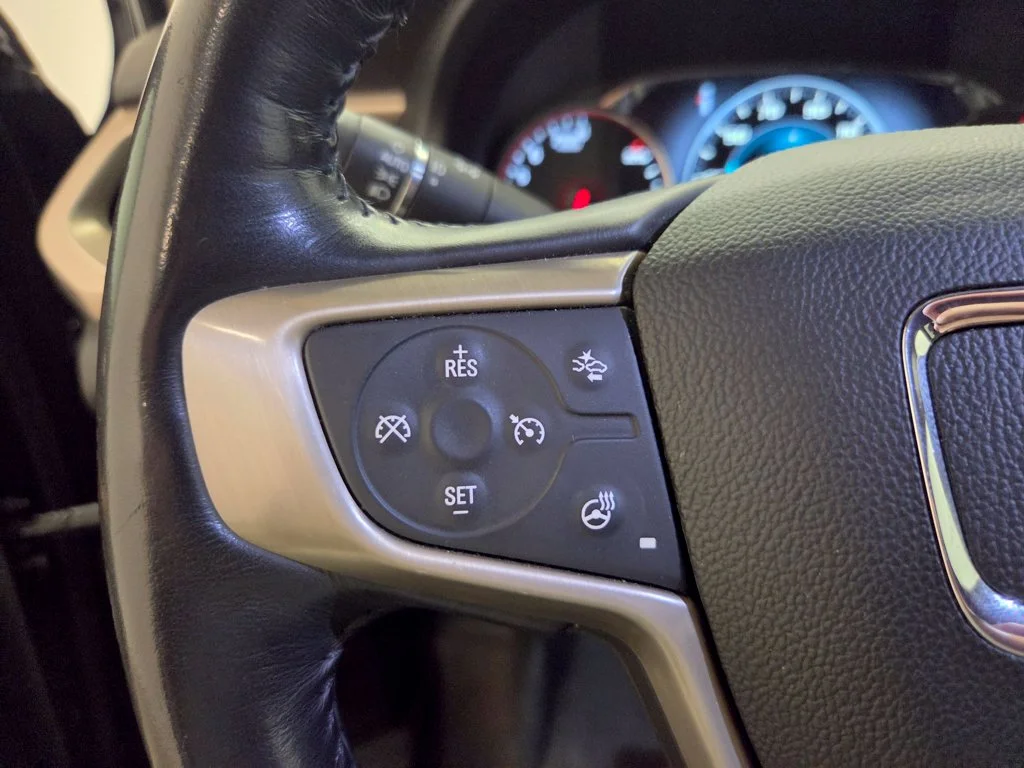 Used 2018 Black GMC Denali image 14