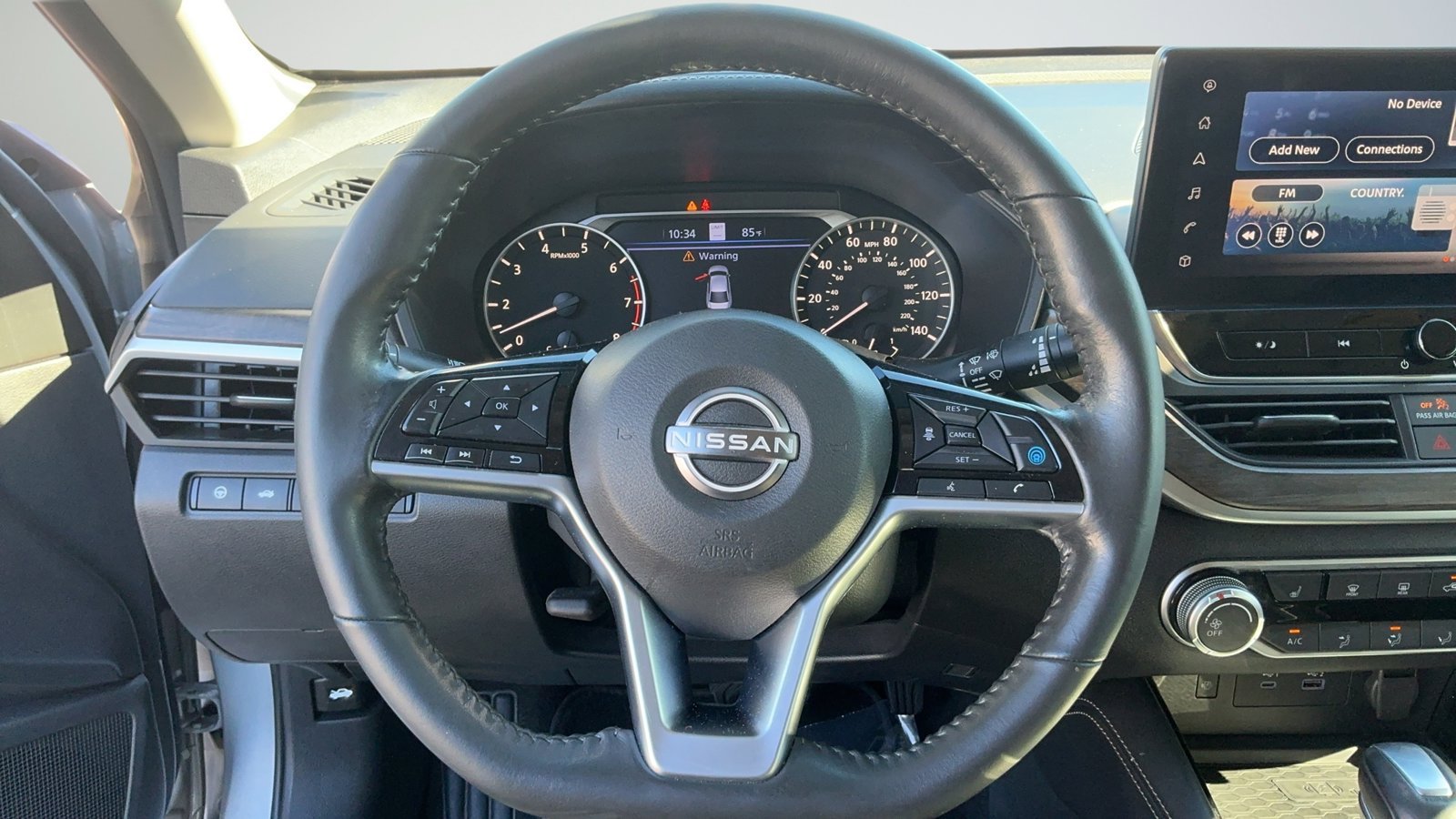 Used 2023 Silver Nissan 2.5 SV image 34