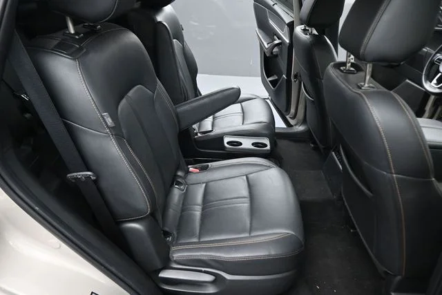 Used 2024 Silver Mazda 3.3 Turbo Premium image 16