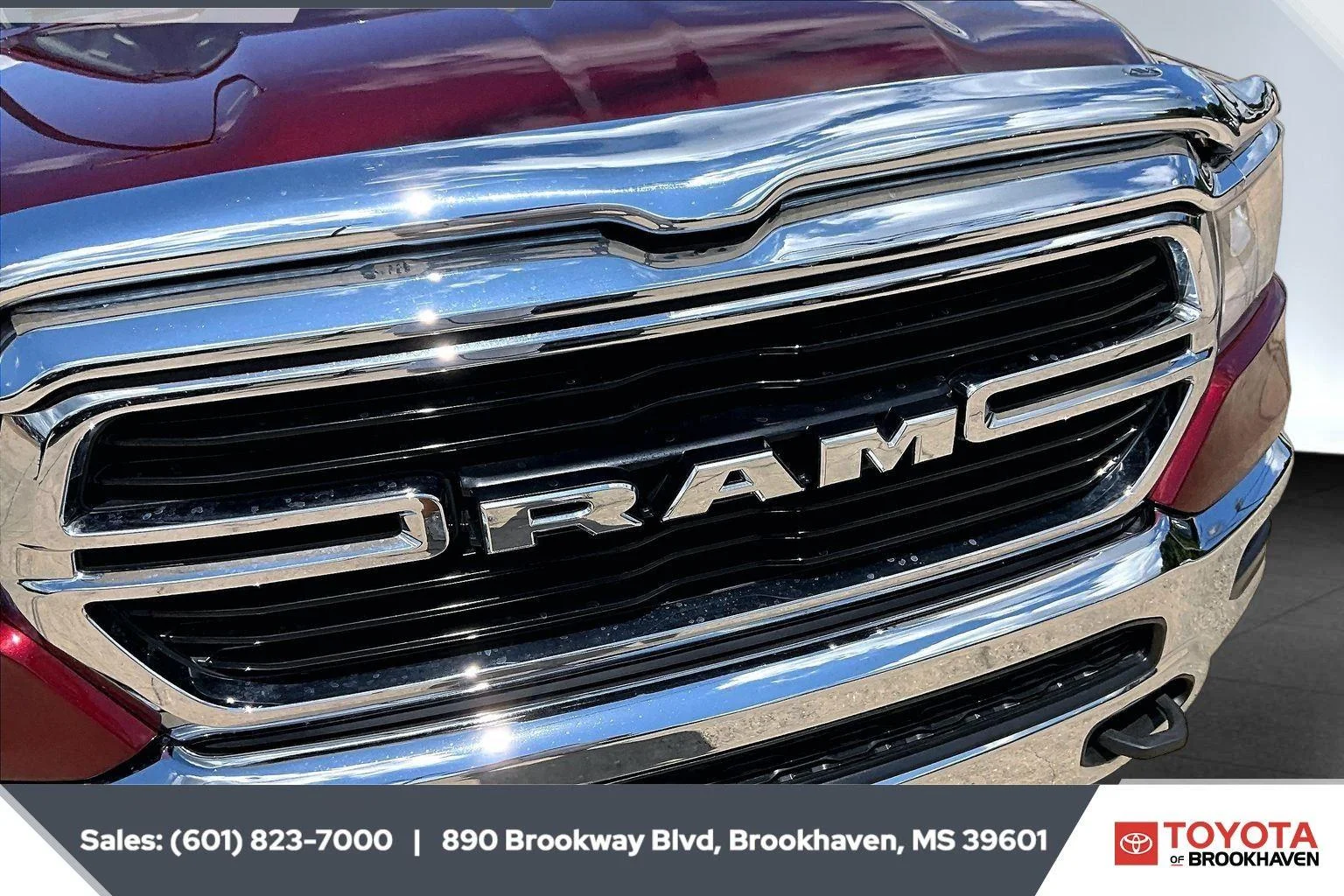 Used 2020 Delmonico Red Pearlcoat Ram Laramie image 21
