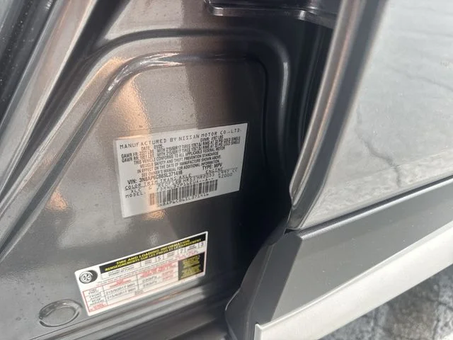Used 2025 Gray Nissan SV image 35
