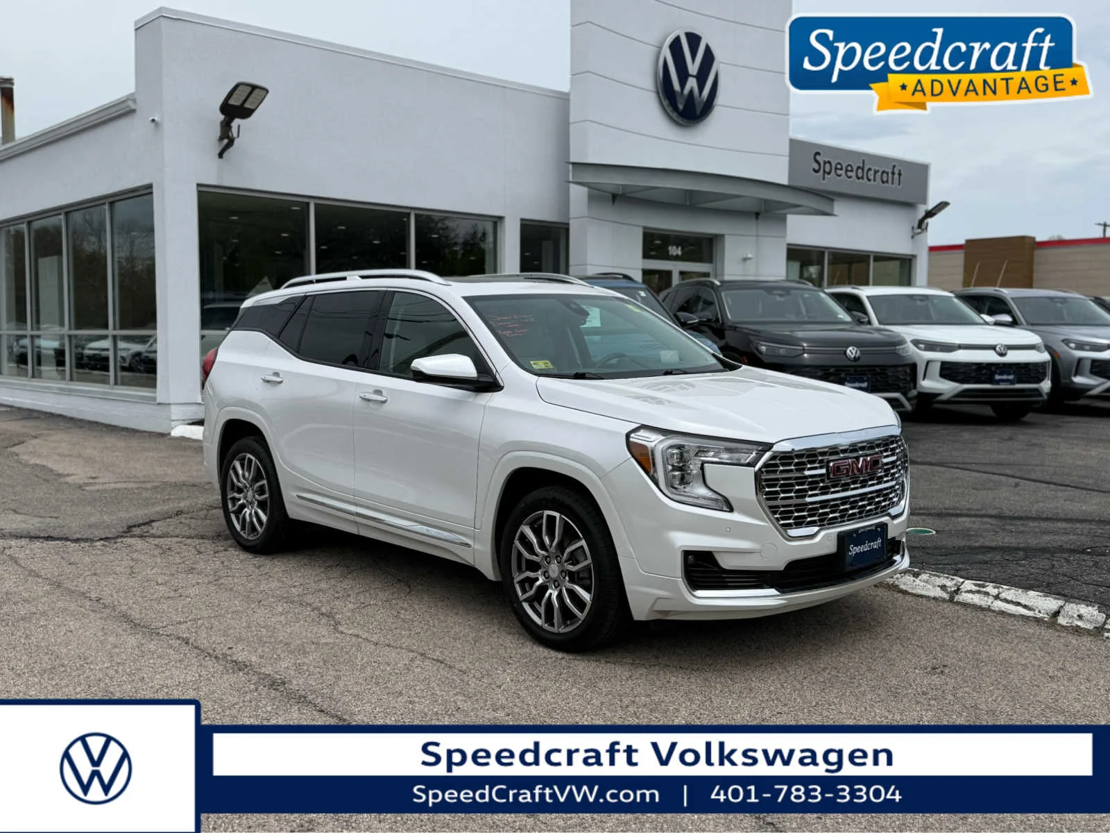 2023 GMC Terrain Denali AWD's photo